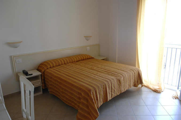 Others 3, Residence Meeting, Pesaro E Urbino