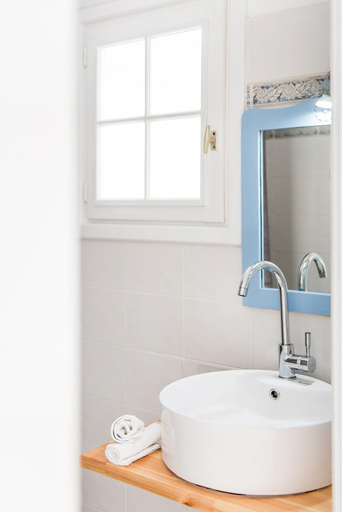 Bathroom 3, Lavarock Villa, South Aegean