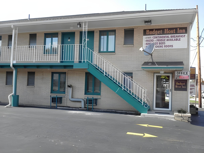 Exterior view 1, Budget Host Inn Somerset, Somerset
