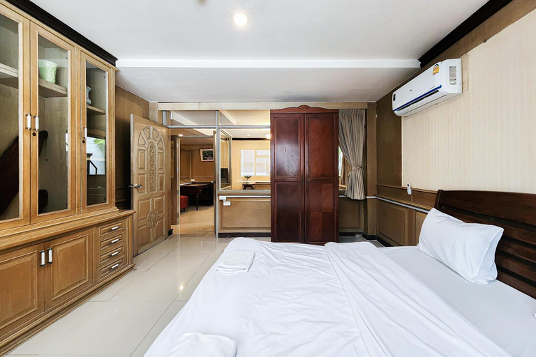 Bedroom 14