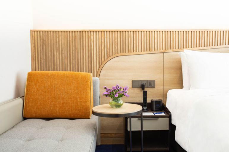 Bedroom 3, Holiday Inn Express & Suites BANGKOK CENTRAL PIER by IHG, Bang Rak