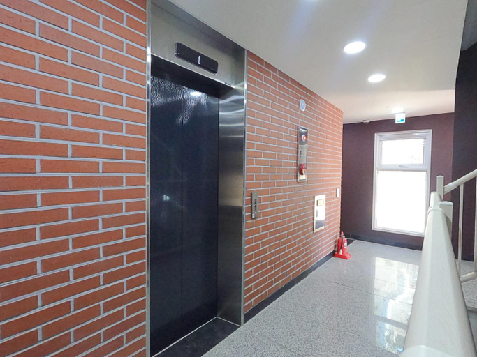 Others 4, SokCho Station Hostel, Goseong