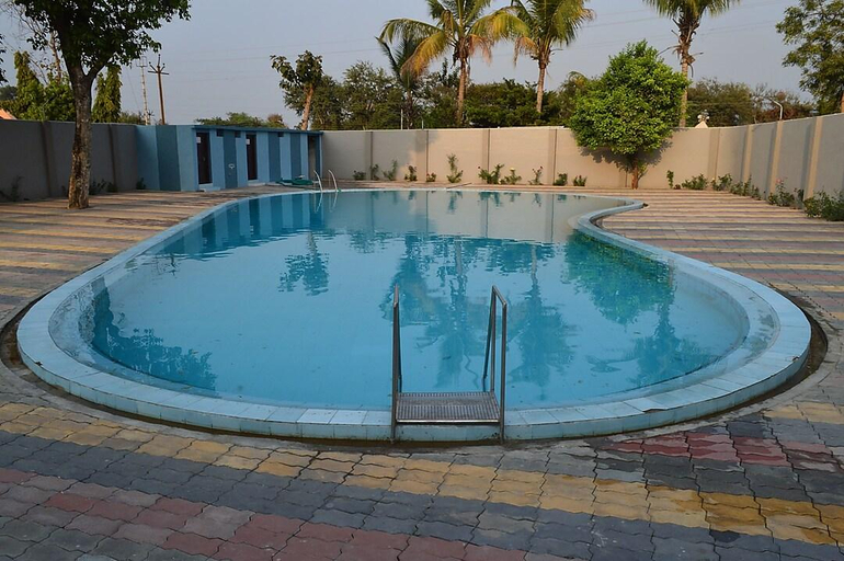 Sport & Beauty 5, Hotel Sunrise N Resorts, Nagpur