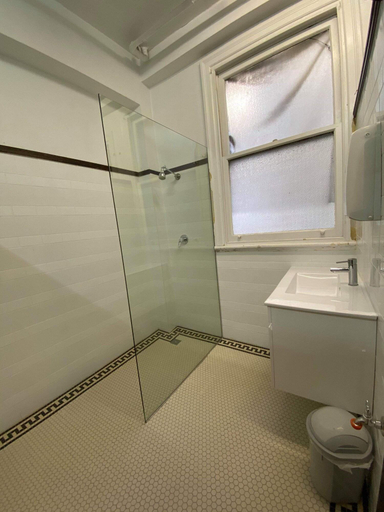 Bathroom 3, The Occidental Hotel, Sydney