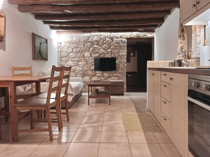 Others 5, Anoi - Renovated Stone House, North Aegean