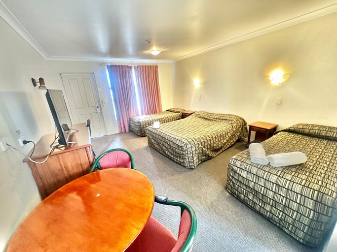 Bedroom 5, Elite Motor Inn, Armidale Dumaresq
