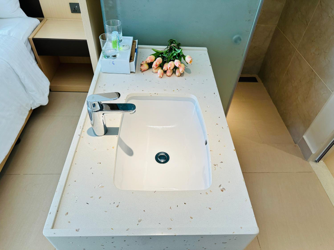 Bathroom 5, Arena Cam Ranh Ocean View resort, Cam Lâm