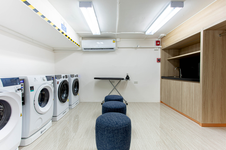 Bathroom 4, Holiday Inn Express & Suites BANGKOK CENTRAL PIER by IHG, Bang Rak