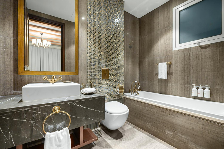 Bathroom 5, Al Habtoor Polo Resort, Dubai