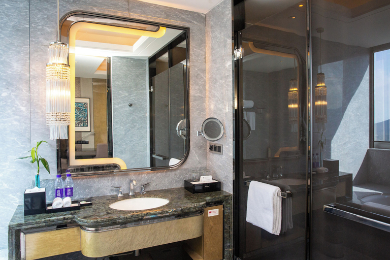 Bathroom 5, Pullman Yantai Center, Yantai