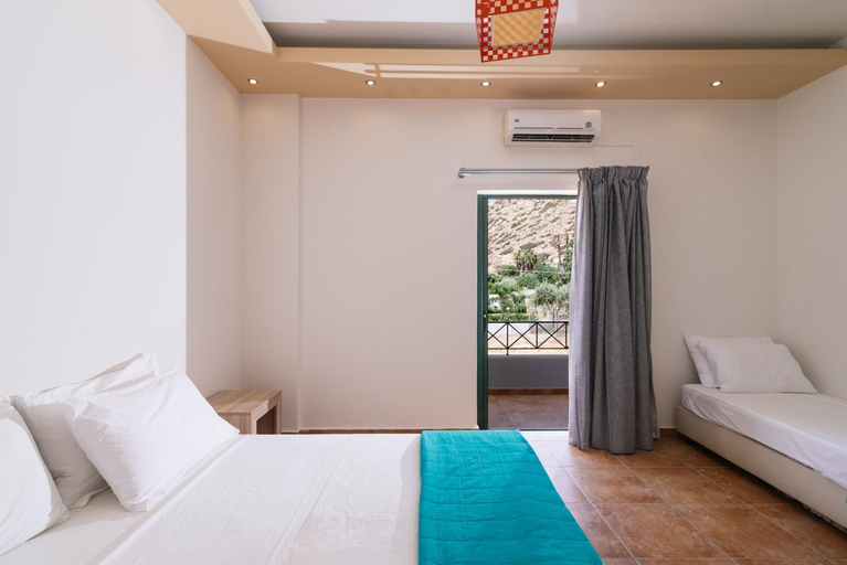 Bedroom 3, Matala Bay in Style Apartments, Faistos