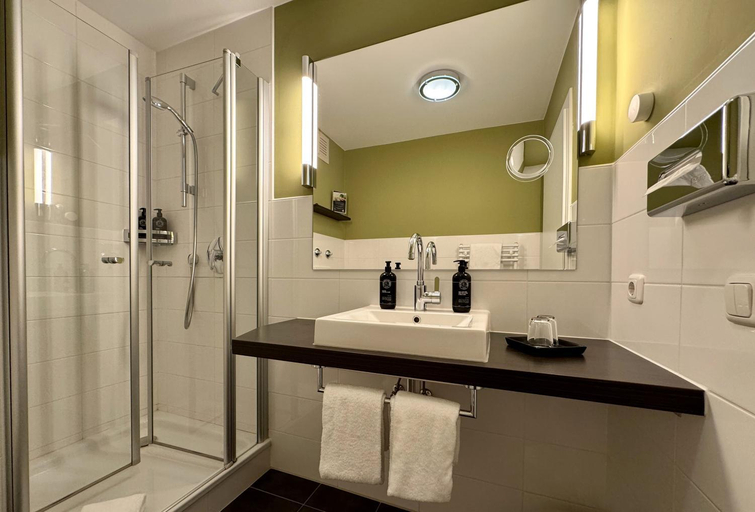 Bathroom 4, Auszeit Hotel Hamburg, Hamburg
