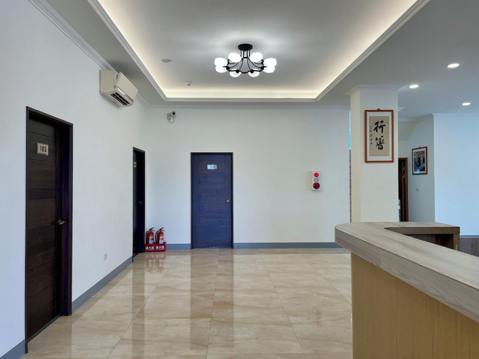 Public Area 2, Loju Castle Inn, Pingtung