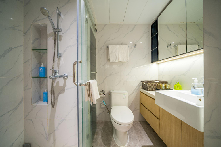 Bathroom 7