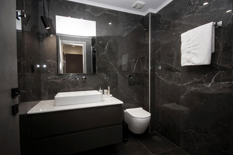 Bathroom 2, Celestial Apartments, Crete