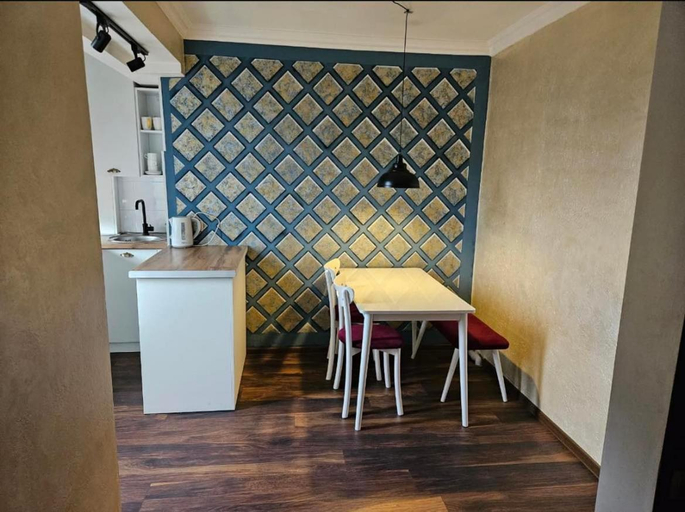 2, Saba's apartment, Tskaltubo