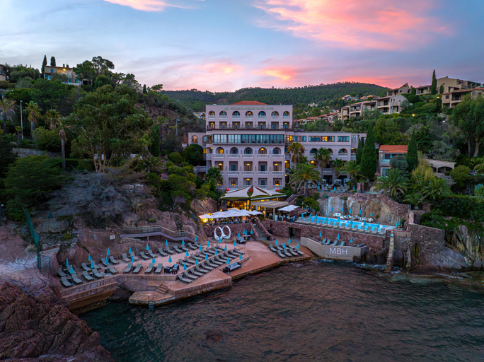 Exterior & Views 2, TIARA MIRAMAR BEACH RESORT by IHG, Alpes-Maritimes