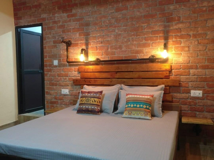Others 3, White Rabbit Guest House, Kangra