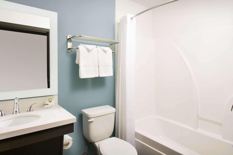 Bathroom 4, Extended Stay America Select Suites - Clearwater, Pinellas