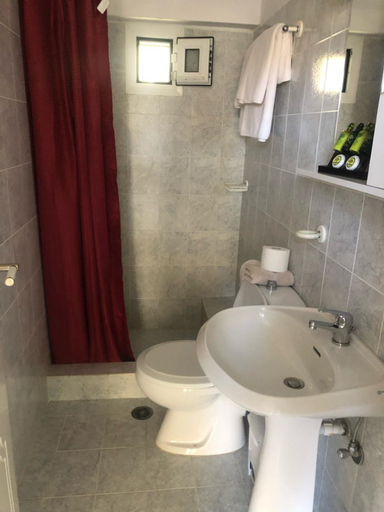 Bathroom 3, Chrissi Ammoudia, Central Macedonia