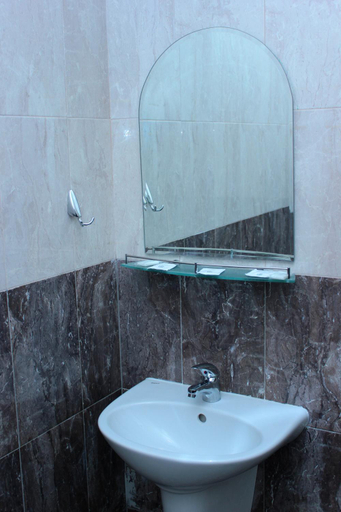 Bathroom 3, Family Hotel Alex, Zlatograd