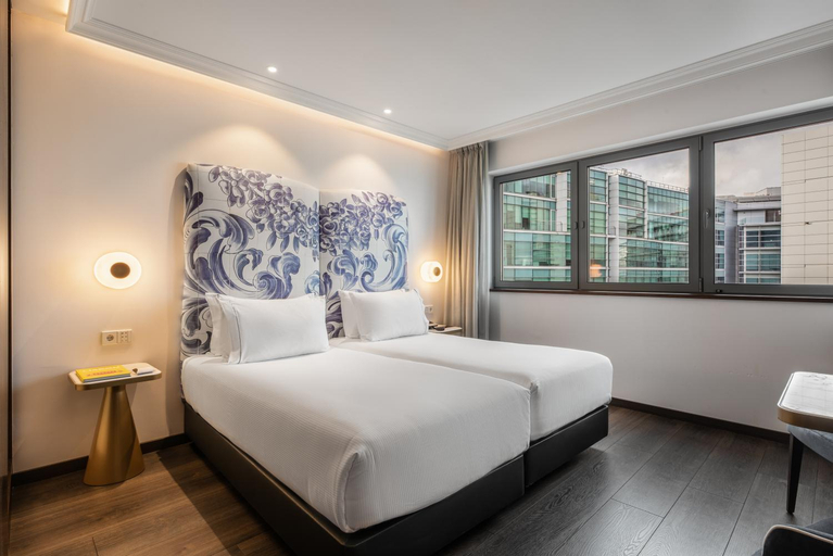 Bedroom 12