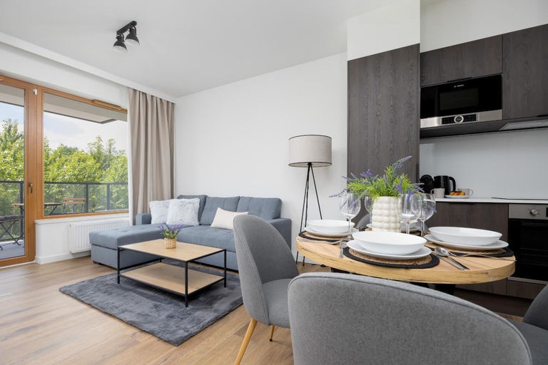 Others 3, Apartamenty Ludwiki z Parkingiem by Noclegi Renters, Warsaw