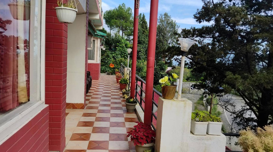 Public Area, Dew Drops Homestay, Nainital