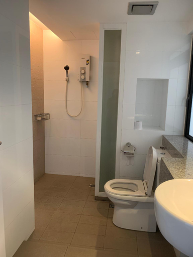 Bathroom 4