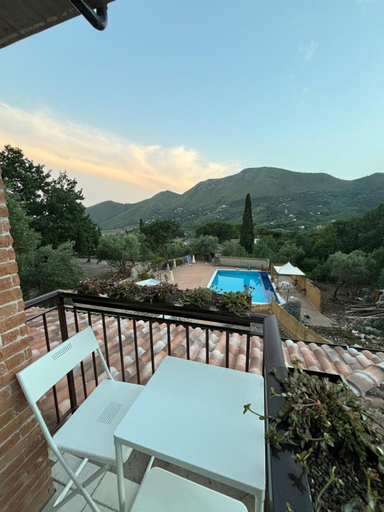 Others 4, Domus Arco Romano Guest House, Latina