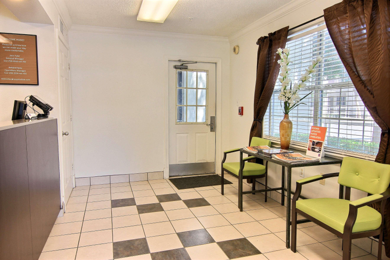Public Area 2, Studio 6 Extended Stay - Austin, TX - Northwest, Travis