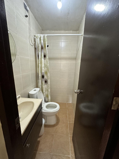 Bathroom 2, Unit J-5, 2BR House @Tagaytay Hampton Villa, Tagaytay City