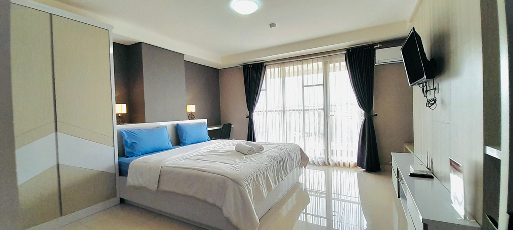 Bedroom 8