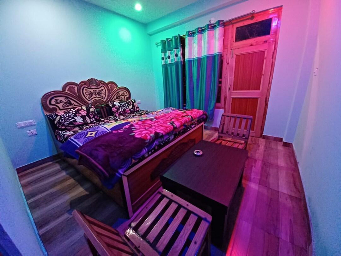 Others 4, Karma Guest House, Kullu