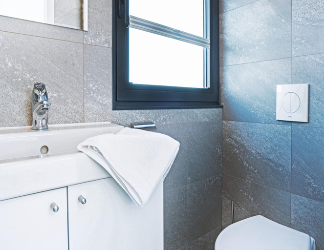 Bathroom, Hausboot Junior am Geiseltalsee, Braunsbreda, Saalekreis