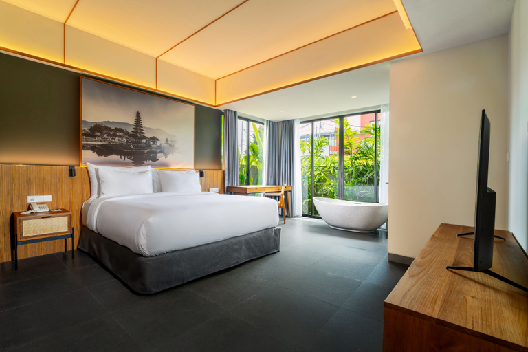The Line Canggu Room Type - Deluxe King Room with Bathtub – Located Behind Reception Area The Line Canggu Room Type - Deluxe King Room with Bathtub – Located Behind Reception Area