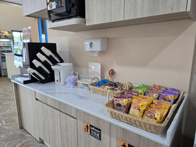 Public Area 2, One Budget Hotel Nan Pha Sing, Muang Nan