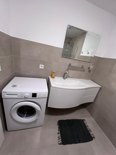Bathroom 17
