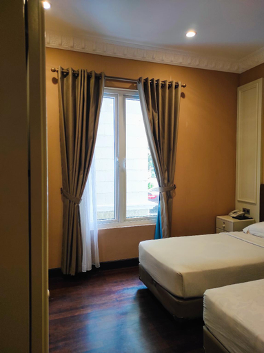 Bedroom 14