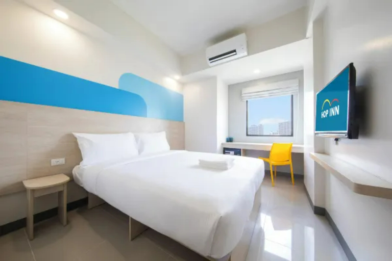 Bedroom 3, Hop Inn North EDSA Quezon City, Quezon City