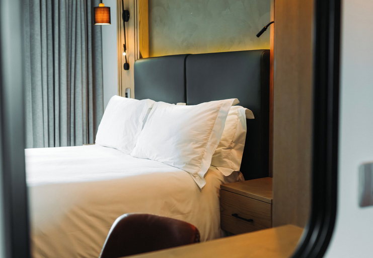 Bedroom 4, Emerald Resort & Casino, Sedibeng