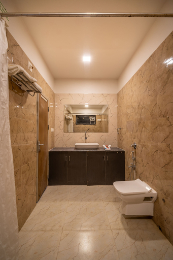 Bathroom 4, Hotel Natraj & Resort, Mahesana