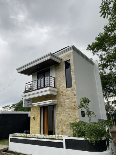 Exterior & Views 2, The NataGraha Villa's, Wonosobo