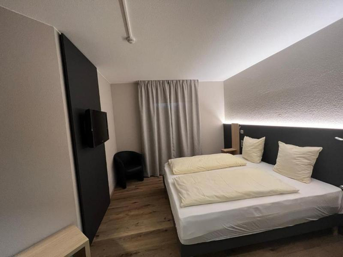Bedroom 2, Logis Hotel Restaurant Ritter'Hoft, Bas-Rhin