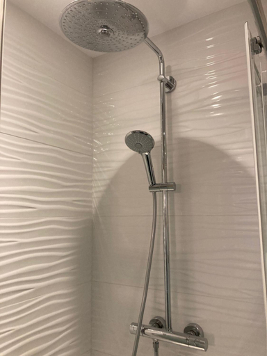 Bathroom 5, La marine D'opale, Pas-de-Calais