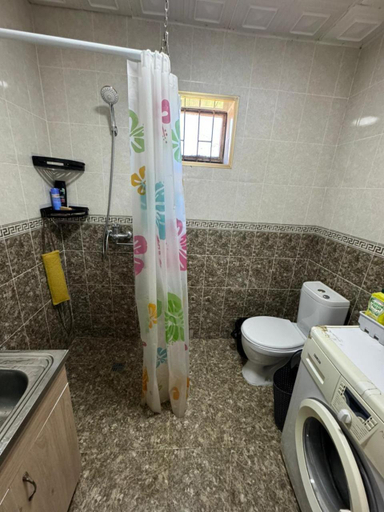 Bathroom, Bosteri Camping, Ysyk-Köl