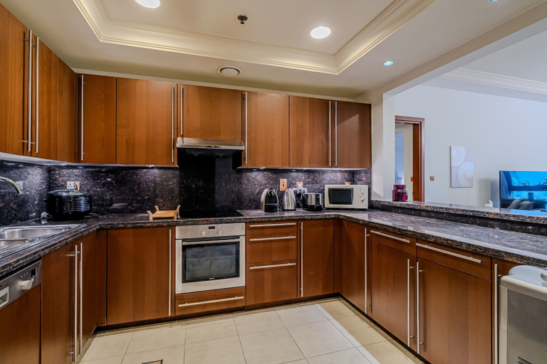 Room 2, Fairmont South Residence 412, Dubai