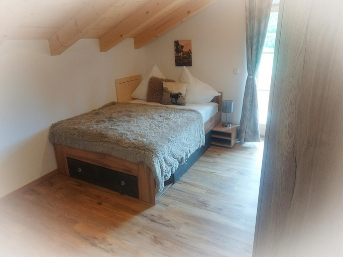 Bedroom 2, Ferienwohnungen Franz Hofreiter, Berchtesgadener Land