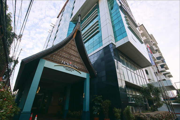 Exterior & Views 1, Horison Balairung Jakarta, East Jakarta