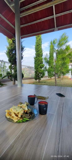 Others 2, Madina Homestay Garut, Garut